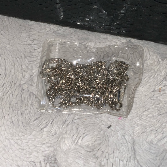 Pinkstix Black Clutch - Picture 9 of 12